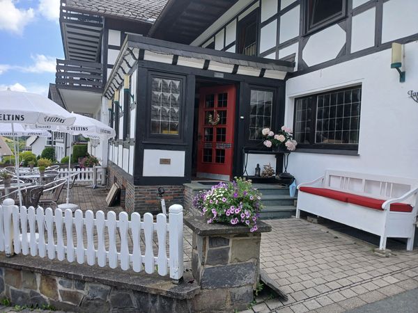 2 Tage Ein Wanderwochenende im Sauerland inkl. SauerlandCard Hotel Gasthof Westfeld in Schmallenberg inkl. Frühstück Unkategorisiert online kaufen