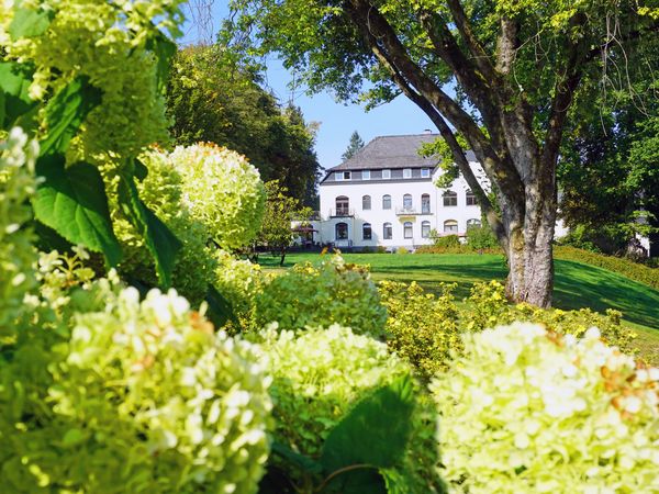 2 Tage Happy Siegen (2 Nächte) Dorint Parkhotel Siegen inkl. Halbpension Unkategorisiert online kaufen 2 Tage Happy Siegen (2 Nächte) Dorint Parkhotel Siegen inkl. Halbpension Unkategorisiert online kaufen