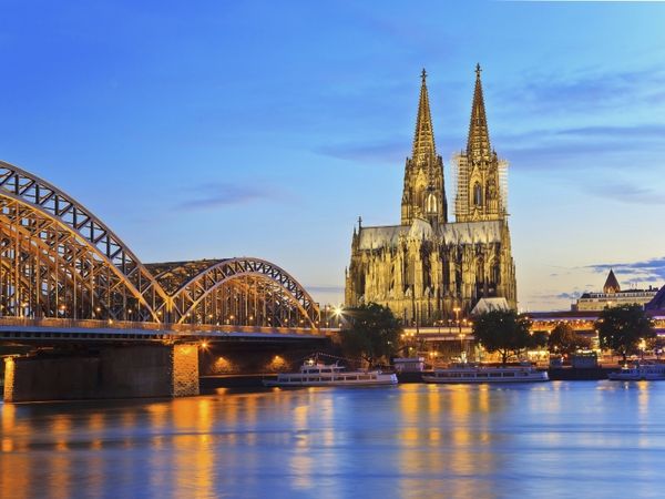 2 Tage *Köln erleben! Kölsch, Dom & Sightseeing / 2 Nächte PhiLeRo Hotel Köln inkl. Halbpension Unkategorisiert online kaufen 2 Tage *Köln erleben! Kölsch, Dom & Sightseeing / 2 Nächte PhiLeRo Hotel Köln inkl. Halbpension Unkategorisiert online kaufen