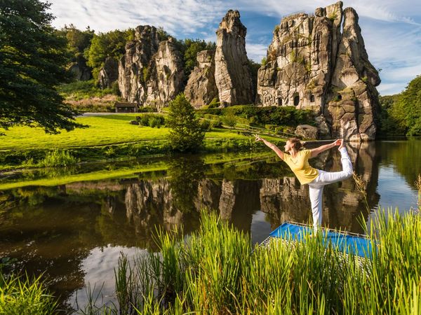 2 Tage Yoga an den Externsteinen Waldhotel Bärenstein in Horn-Bad Meinberg inkl. Halbpension Unkategorisiert online kaufen