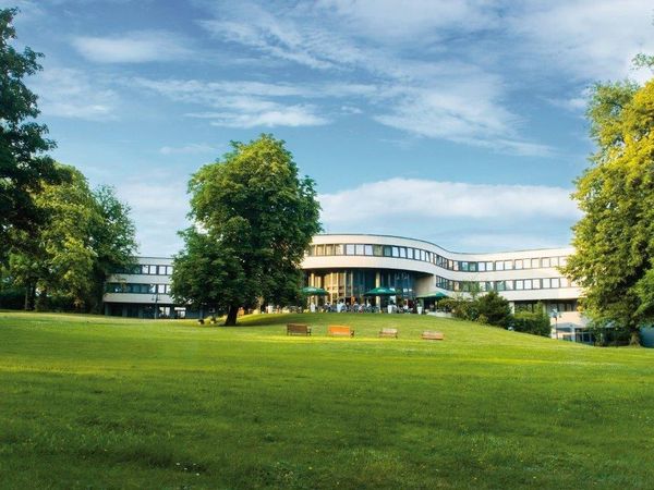 3 Tage Action - Starlight Express erleben! Best Western Plus Parkhotel Velbert inkl. Halbpension Unkategorisiert online kaufen