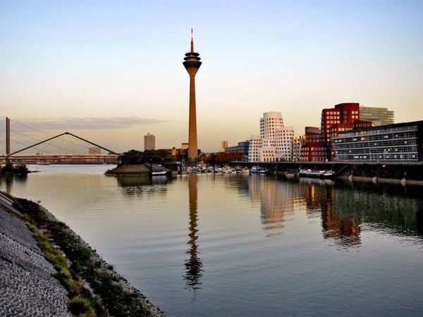 3 Tage im INNSIDE by Malia Düsseldorf Hafen genießen INNSIDE by Meliá Düsseldorf Hafen Unkategorisiert online kaufen