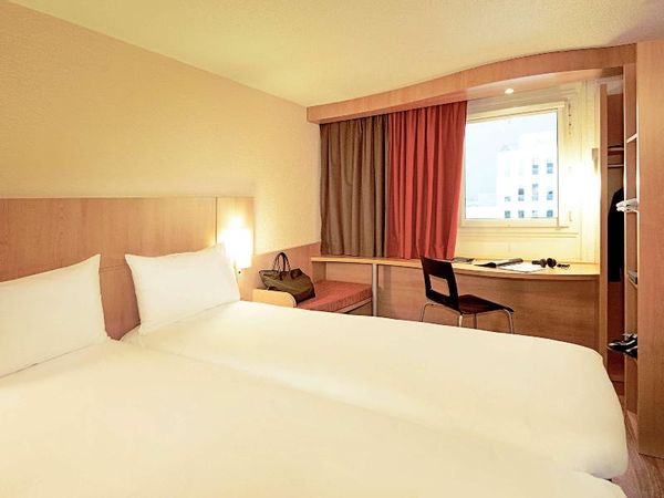 4 Tage im ibis Düsseldorf Hauptbahnhof ibis Düsseldorf Hauptbahnhof Unkategorisiert online kaufen