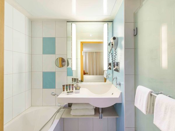 4 Tage mit Frühstück im Hotel Novotel Aachen City Hotel Novotel Aachen City inkl. Frühstück Unkategorisiert online kaufen 4 Tage mit Frühstück im Hotel Novotel Aachen City Hotel Novotel Aachen City inkl. Frühstück Unkategorisiert online kaufen