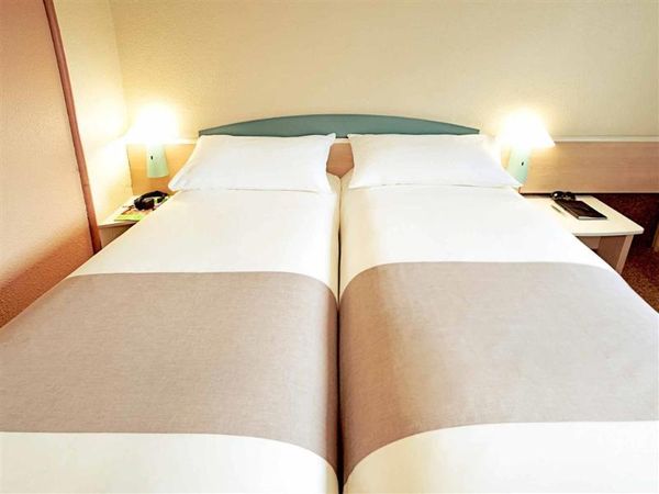 5 Tage Düsseldorf entdecken mit mit Frühstück B&B Hotel Düsseldorf-Hbf inkl. Frühstück