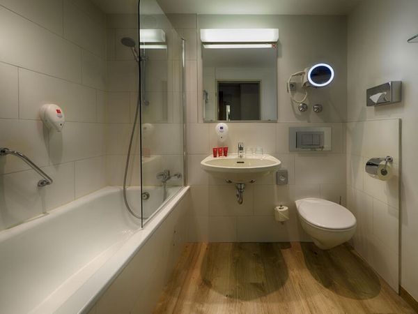5 Tage in der Domstadt Köln Leonardo Hotel Köln Unkategorisiert online kaufen 5 Tage in der Domstadt Köln Leonardo Hotel Köln Unkategorisiert online kaufen