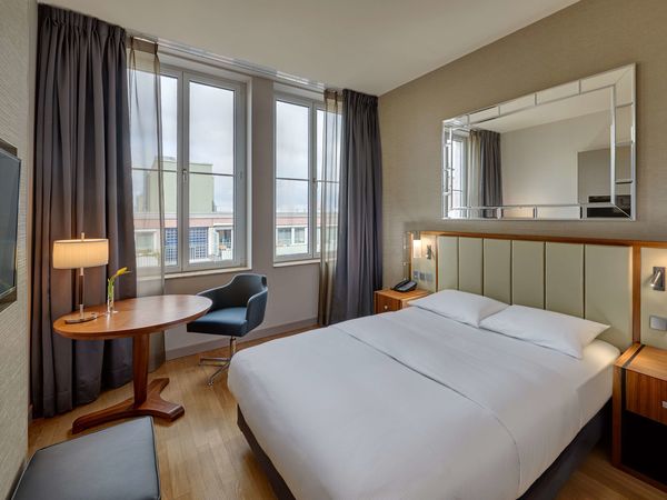 5 Tage Köln im Hilton Hotel Hilton Cologne Hotel Unkategorisiert online kaufen 5 Tage Köln im Hilton Hotel Hilton Cologne Hotel Unkategorisiert online kaufen