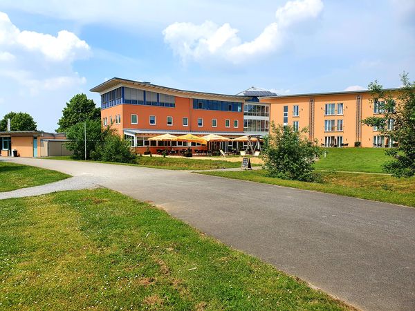 6 Tage Familienauszeit im Brückenkopf-Park Jülich I 6 Nächte JUFA Hotel Jülich im Brückenkopf-Park inkl. Halbpension Unkategorisiert online kaufen 6 Tage Familienauszeit im Brückenkopf-Park Jülich I 6 Nächte JUFA Hotel Jülich im Brückenkopf-Park inkl. Halbpension Unkategorisiert online kaufen