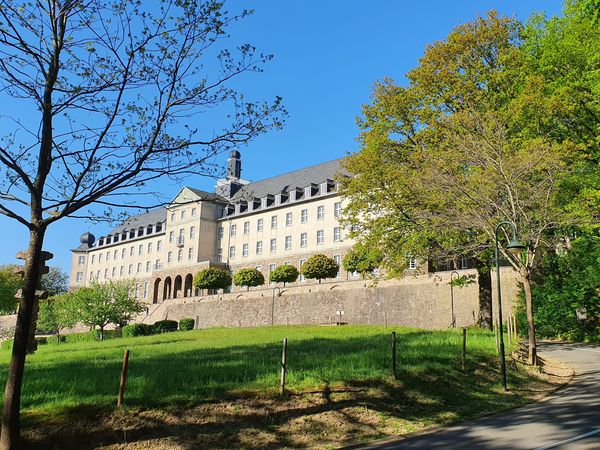 7 Tage Urlaub im Bergischen Land Kardinal Schulte Haus in Bergisch Gladbach inkl. Halbpension Unkategorisiert online kaufen 7 Tage Urlaub im Bergischen Land Kardinal Schulte Haus in Bergisch Gladbach inkl. Halbpension Unkategorisiert online kaufen