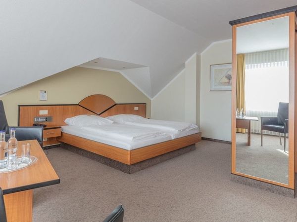 9 Tage in Goch Sport- und Tagungshotel De Poort inkl. Frühstück Unkategorisiert online kaufen 9 Tage in Goch Sport- und Tagungshotel De Poort inkl. Frühstück Unkategorisiert online kaufen