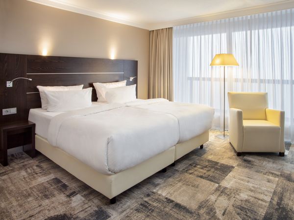 Eat, Sleep, Swim Hotel Mercure Lüdenscheid inkl. Halbpension Unkategorisiert online kaufen