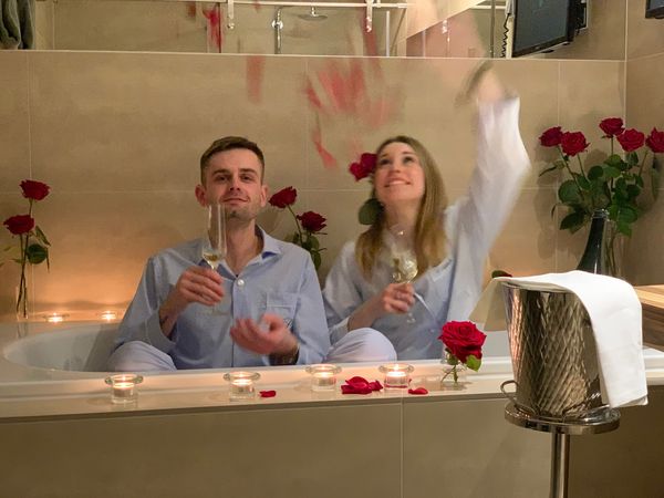 Für Verliebte - Entspannen, genießen und kuscheln Parkhotel Oberhausen inkl. Halbpension Unkategorisiert online kaufen Für Verliebte - Entspannen, genießen und kuscheln Parkhotel Oberhausen inkl. Halbpension Unkategorisiert online kaufen