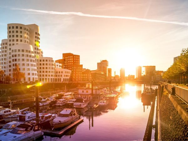 Großstadt-Feeling – 6 Tage Düsseldorf  inkl. Parkplatz Hilton Düsseldorf inkl. Frühstück