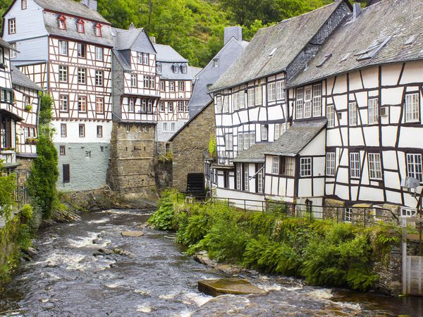Kurzurlaub - 3 Tage Monschau in der Eifel ACHAT Hotel Monschau inkl. Frühstück Unkategorisiert online kaufen Kurzurlaub - 3 Tage Monschau in der Eifel ACHAT Hotel Monschau inkl. Frühstück Unkategorisiert online kaufen