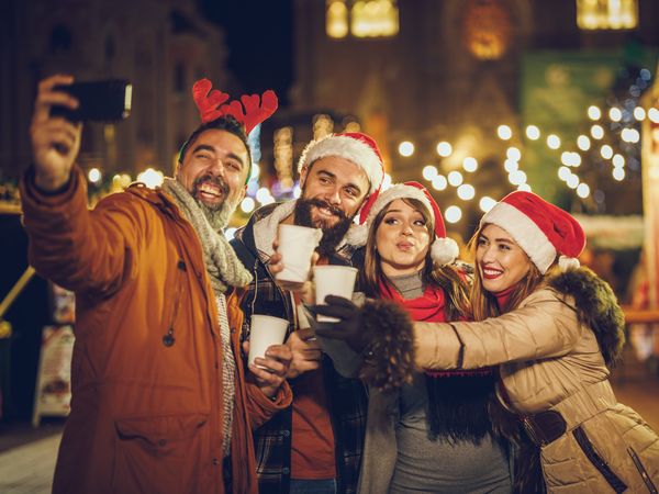 Mit dem Weihnachtsreisepass durch Bochums schönste Weihnachtsmomente | 4 Tage Four Points Flex by Sheraton Bochum inkl. Frühstück Unkategorisiert online kaufen