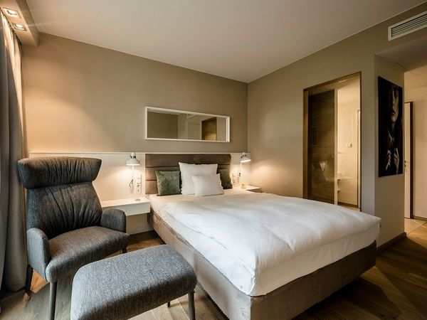 Romantische Tage im Wellnesshotel mit Mehrgangmenü Wellings Parkhotel in Kamp-Lintfort inkl. Halbpension Unkategorisiert online kaufen