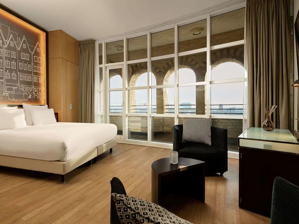 Schlafen im Wasserturm - 5 Tage Köln entdecken Wasserturm Hotel Köln, Curio Collection by Hilton Unkategorisiert online kaufen Schlafen im Wasserturm - 5 Tage Köln entdecken Wasserturm Hotel Köln, Curio Collection by Hilton Unkategorisiert online kaufen
