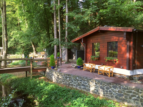 Schöne Auszeit im Saunapark Siebengebirge - 4 Tage Seminaris Bad Honnef inkl. Frühstück Unkategorisiert online kaufen Schöne Auszeit im Saunapark Siebengebirge - 4 Tage Seminaris Bad Honnef inkl. Frühstück Unkategorisiert online kaufen