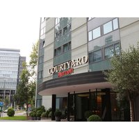 Stay & Park und Düsseldorf entdecken / 4 Tage Courtyard by Marriott Düsseldorf Seestern inkl. Frühstück Unkategorisiert online kaufen Stay & Park und Düsseldorf entdecken / 4 Tage Courtyard by Marriott Düsseldorf Seestern inkl. Frühstück Unkategorisiert online kaufen