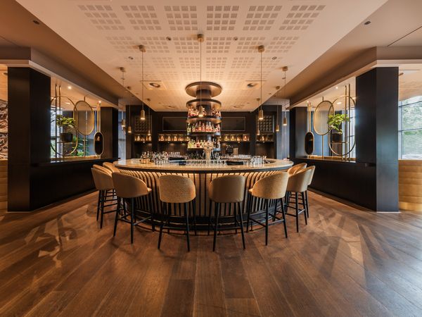 Wellness Wochenende in Düsseldorf mit Skylineblick 2 Tage Van der Valk Hotel Düsseldorf inkl. Halbpension Unkategorisiert online kaufen Wellness Wochenende in Düsseldorf mit Skylineblick 2 Tage Van der Valk Hotel Düsseldorf inkl. Halbpension Unkategorisiert online kaufen