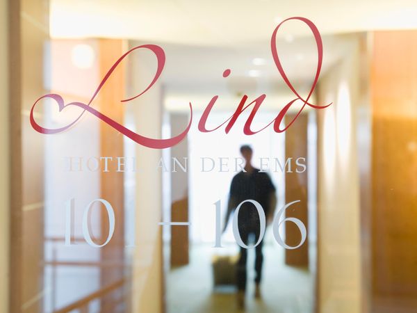 Zeit zu zweit inkl. 4 Gang-Dinner, Aperitif und Wein Lind Hotel in Rietberg inkl. Halbpension Plus Unkategorisiert online kaufen Zeit zu zweit inkl. 4 Gang-Dinner, Aperitif und Wein Lind Hotel in Rietberg inkl. Halbpension Plus Unkategorisiert online kaufen