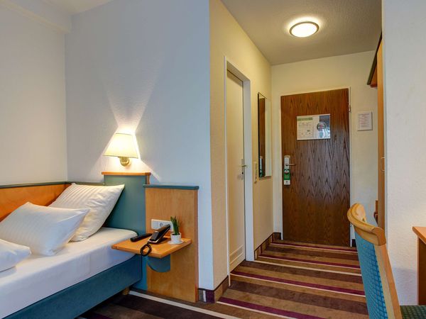 Zentrale Lage - 6 Tage mitten in Düsseldorf Best Western Hotel Ambassador inkl. Frühstück Unkategorisiert online kaufen